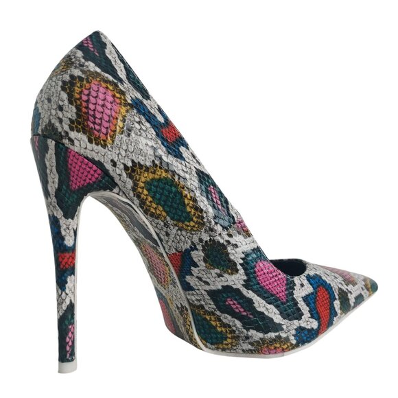 Azalea Wang Shoes - AZALEA WANG Stilettos Pumps Sz 8 Faux Snake Mob Wife Glam Pink White Pointy Toe
